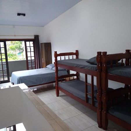 Uba Kitnet Villa Ubatuba Exteriör bild